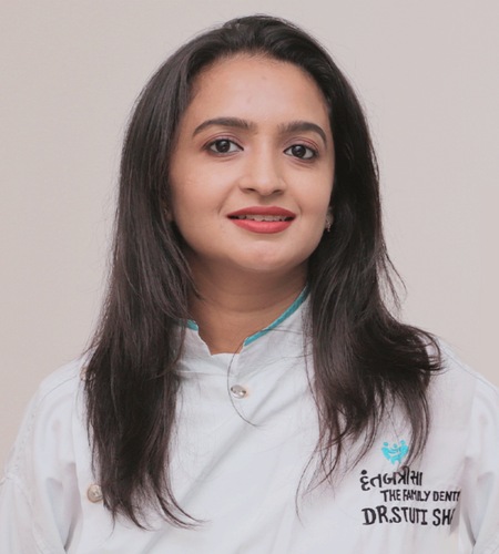 Dr. Stuti Shah (Dentist)